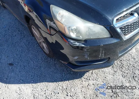 2013 Subaru Legacy 2.5I Premium из США, поврежденный, VIN 4S3BMBC68D3012877